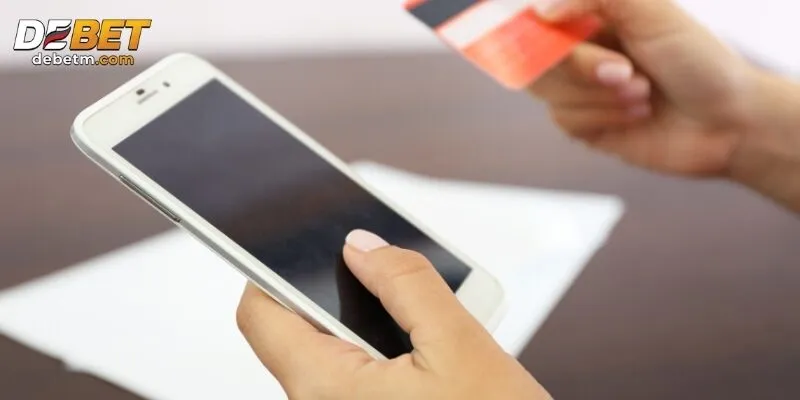 Debet cung cấp nhiều phương thức thanh toán linh hoạt